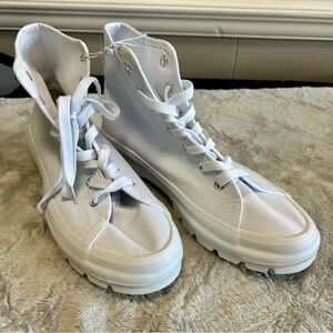 U.S. Sports Sz 10 White Hi Top Sneakers NWOT